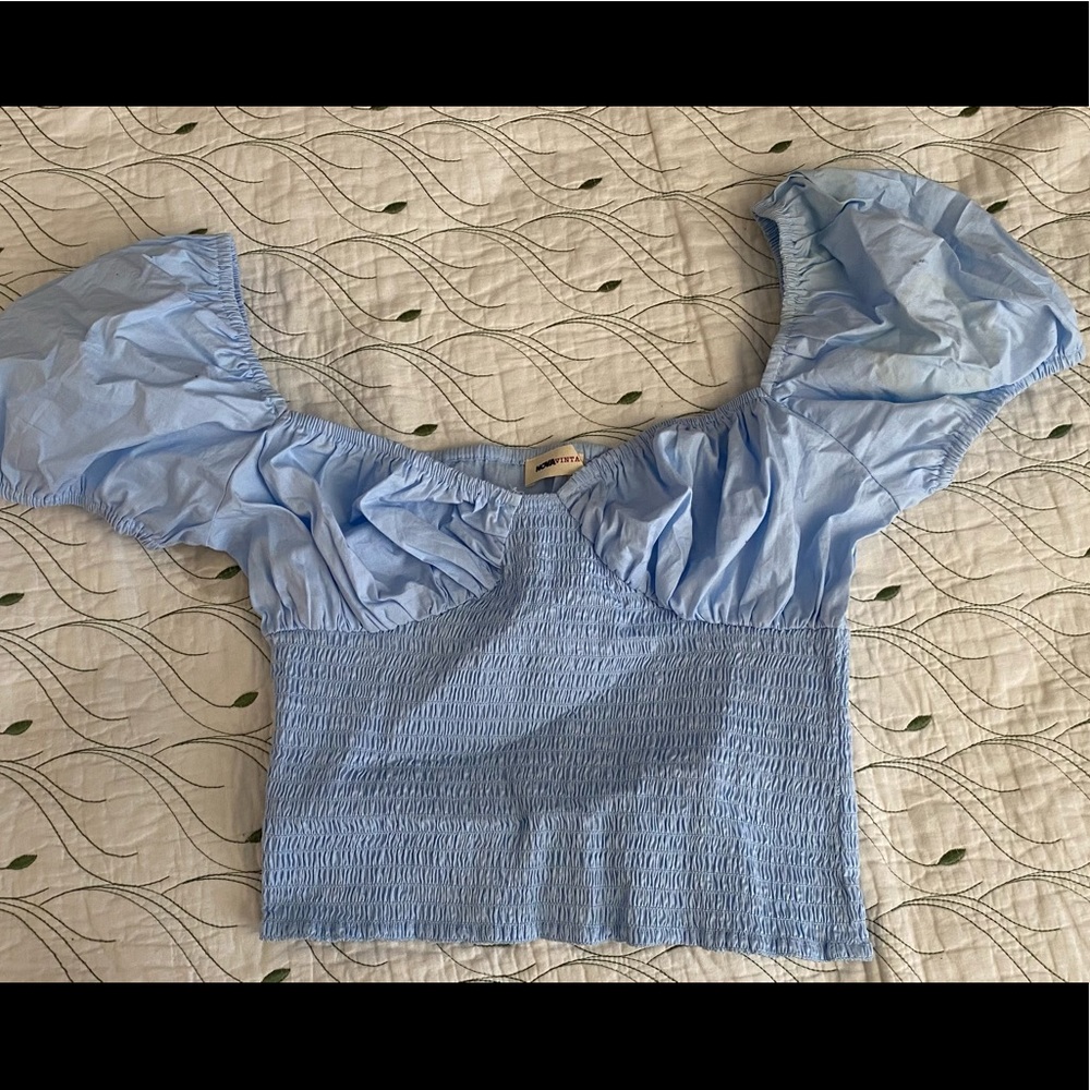 Nova vita blue cute top!